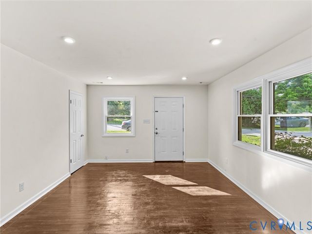 2808 Granby St, Hopewell, VA 23860