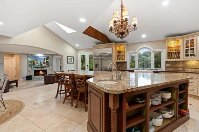 10845 Mystery Mountain Road, Valley Center, CA 92082