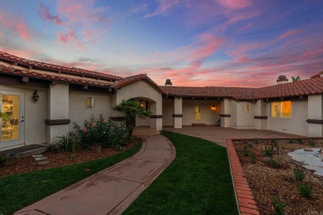10845 Mystery Mountain Road, Valley Center, CA 92082