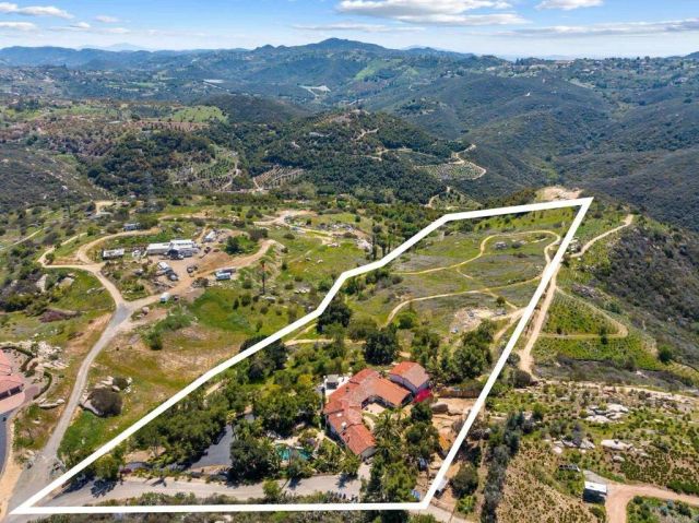 10845 Mystery Mountain Road, Valley Center, CA 92082