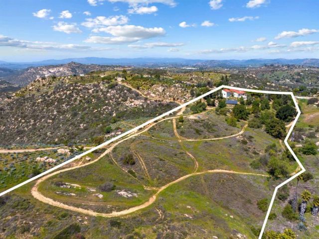 10845 Mystery Mountain Road, Valley Center, CA 92082