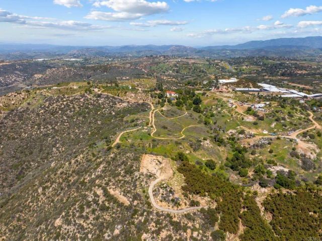 10845 Mystery Mountain Road, Valley Center, CA 92082