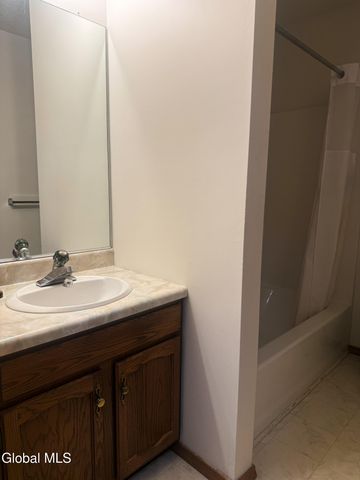 25 Peterson Court, Troy, NY 12180