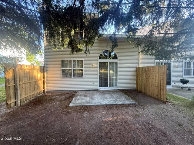 25 Peterson Court, Troy, NY 12180
