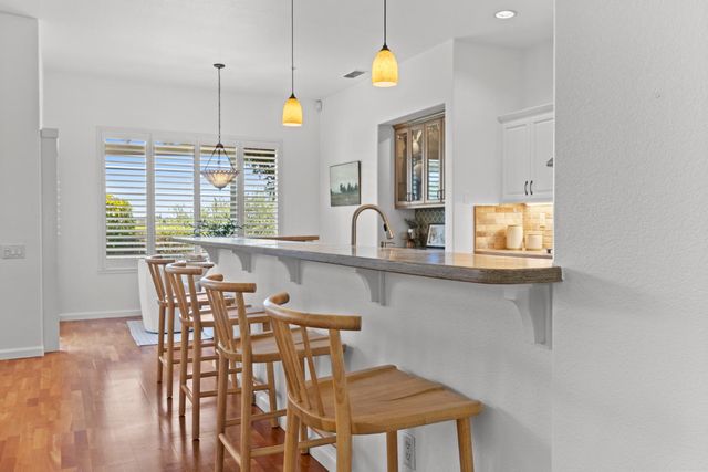 3752 Coldwater Dr, Rocklin, CA 95765