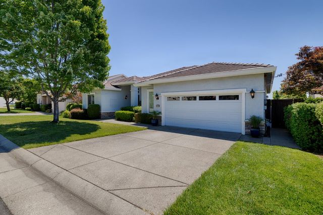 3752 Coldwater Dr, Rocklin, CA 95765