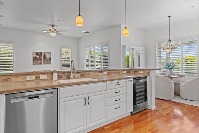 3752 Coldwater Dr, Rocklin, CA 95765