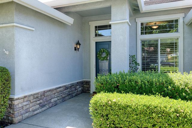 3752 Coldwater Dr, Rocklin, CA 95765
