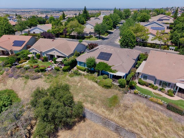 3752 Coldwater Dr, Rocklin, CA 95765