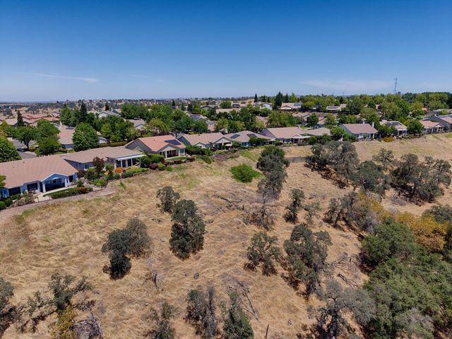 3752 Coldwater Dr, Rocklin, CA 95765