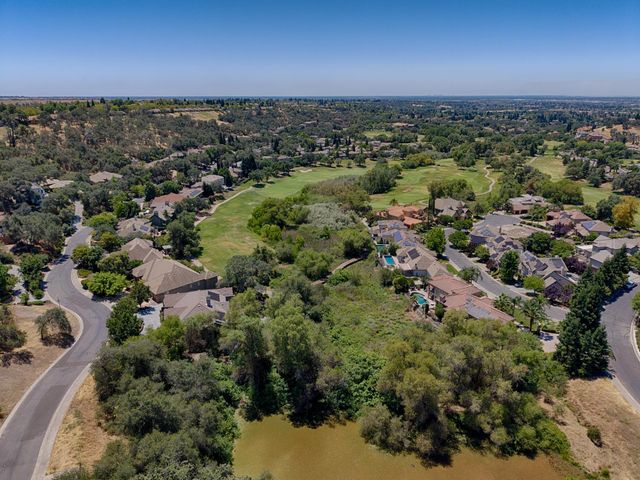 3752 Coldwater Dr, Rocklin, CA 95765