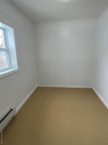 92 Fir Street, Valley Stream, NY 11580