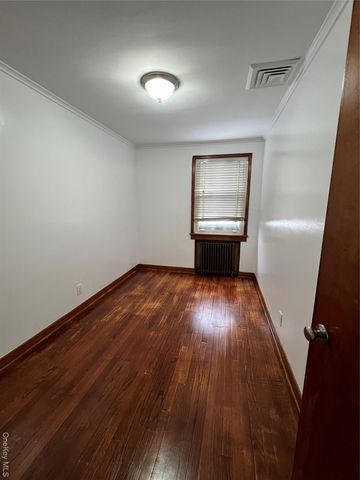 92 Fir Street, Valley Stream, NY 11580