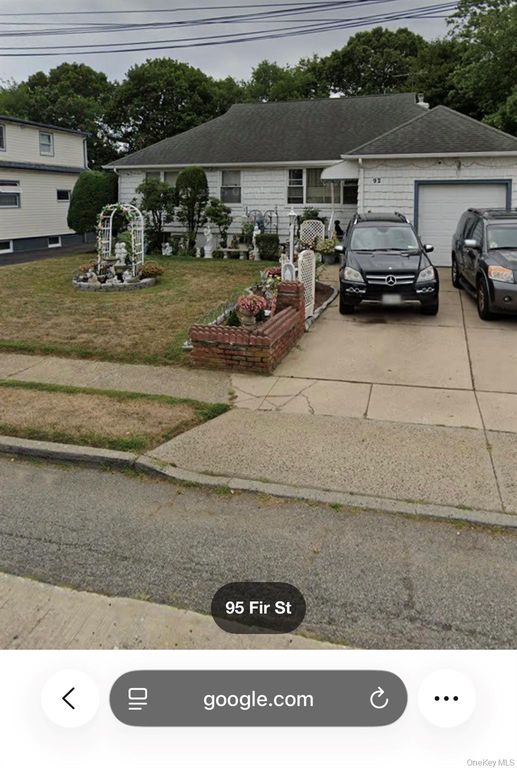 92 Fir Street, Valley Stream, NY 11580