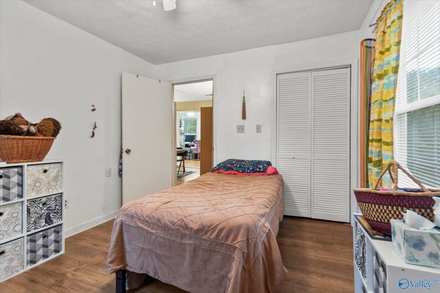 15080 Wright Road, Athens, AL 35611