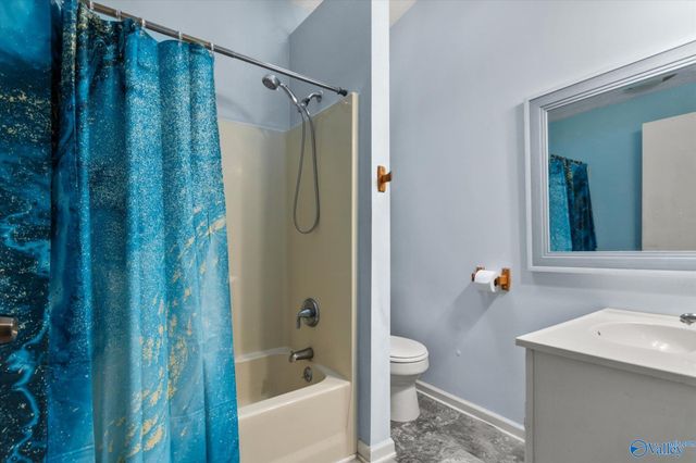 15080 Wright Road, Athens, AL 35611