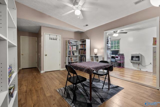 15080 Wright Road, Athens, AL 35611