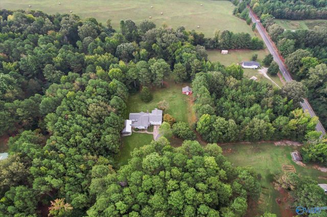 15080 Wright Road, Athens, AL 35611