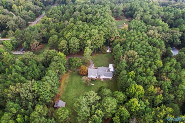 15080 Wright Road, Athens, AL 35611