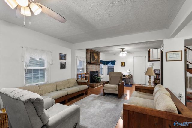 15080 Wright Road, Athens, AL 35611