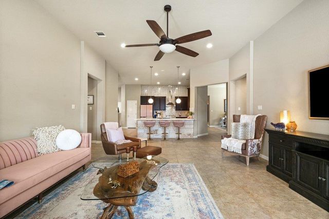 13808 Field Stream LN, Manor, TX 78653