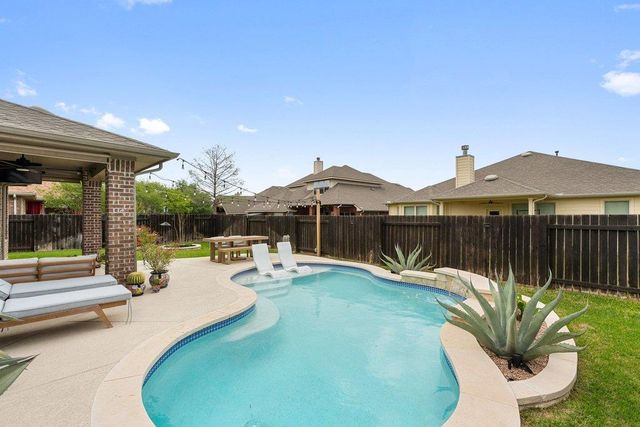 13808 Field Stream LN, Manor, TX 78653