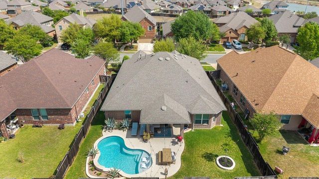 13808 Field Stream LN, Manor, TX 78653