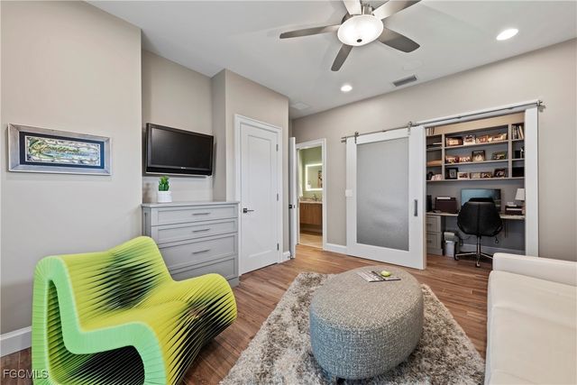 1407 SW 53rd TER, Cape Coral, FL 33914