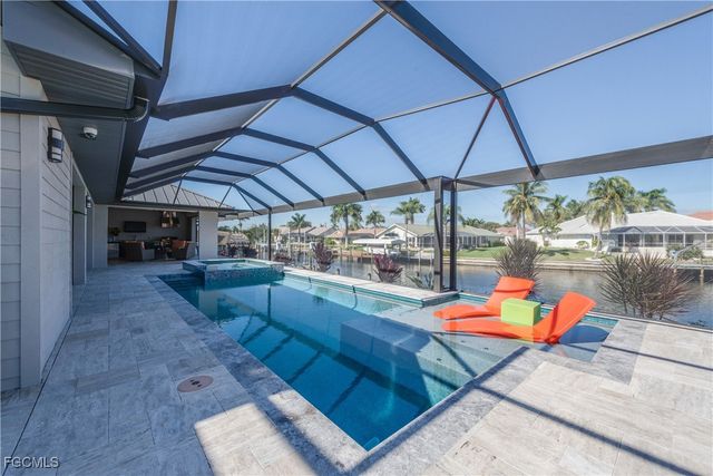 1407 SW 53rd TER, Cape Coral, FL 33914