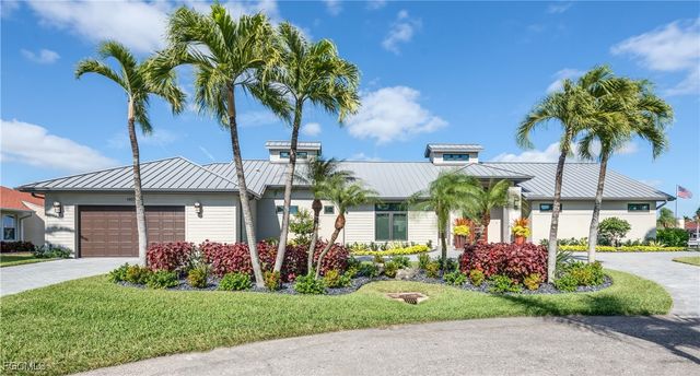 1407 SW 53rd TER, Cape Coral, FL 33914