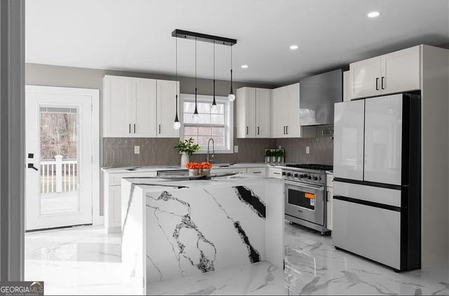 7530 Spalding Lane, Atlanta, GA 30350