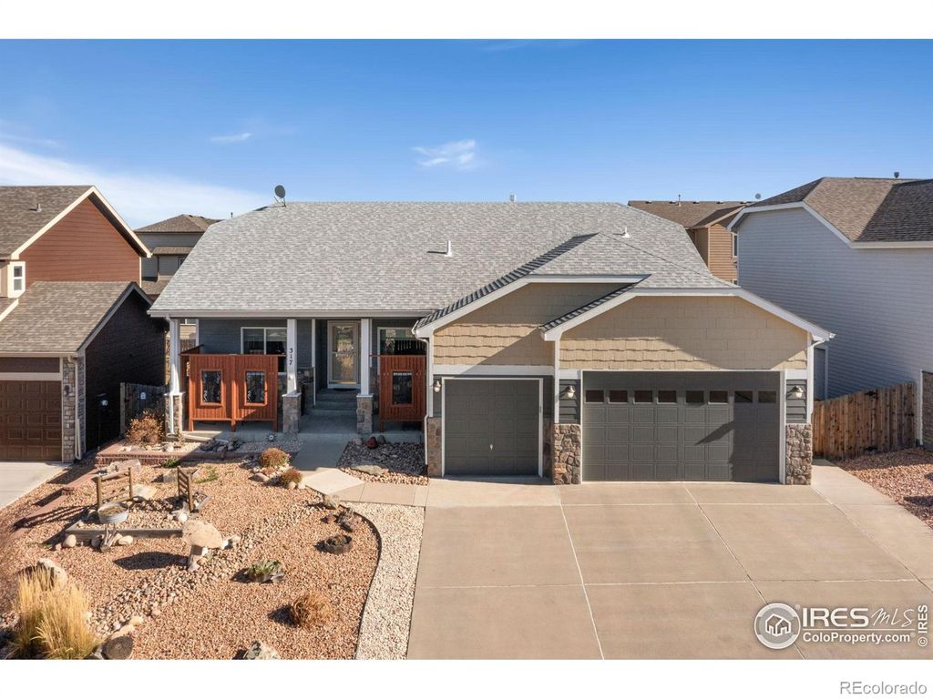 317 Kirkland Lane, Johnstown, CO 80534