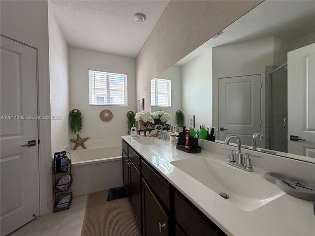 1921 SE 8th Pl, Homestead, FL 33034