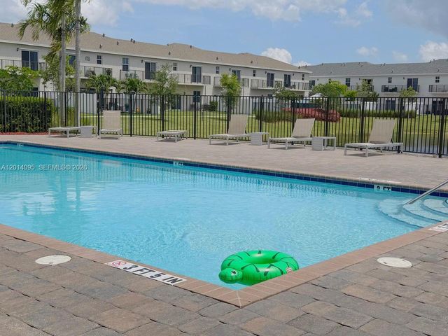 1921 SE 8th Pl, Homestead, FL 33034