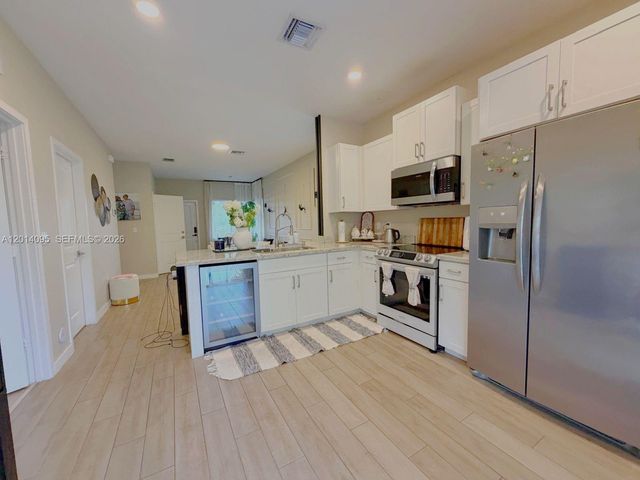 1921 SE 8th Pl, Homestead, FL 33034