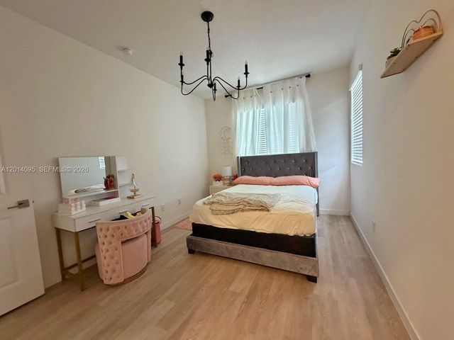 1921 SE 8th Pl, Homestead, FL 33034