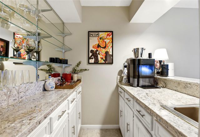 2701 Crossvine Circle, The Woodlands, TX 77380