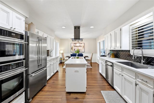 2701 Crossvine Circle, The Woodlands, TX 77380