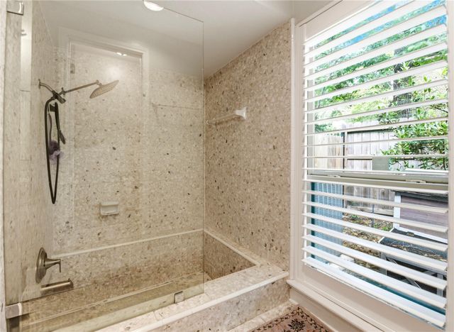 2701 Crossvine Circle, The Woodlands, TX 77380