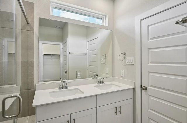 2404 King Mackerel Drive, Kemah, TX 77565