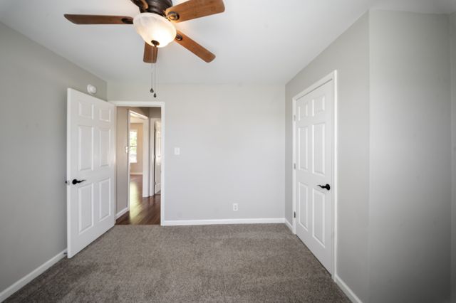 524 Potomac Dr, Oak Grove, KY 42262
