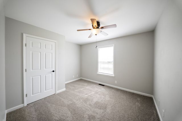 524 Potomac Dr, Oak Grove, KY 42262