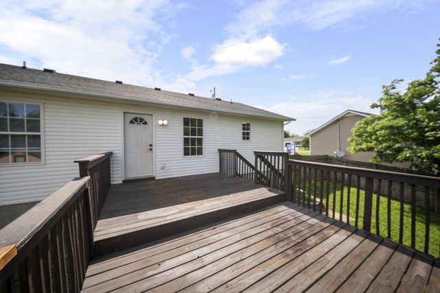 524 Potomac Dr, Oak Grove, KY 42262