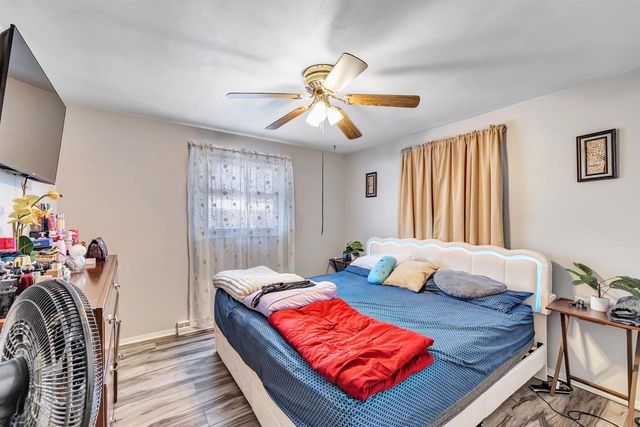 708 N FERNMEADOW DRIVE, Appleton, WI 54915