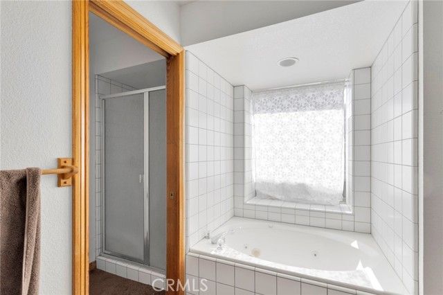 10276 Aster Road, Oak Hills, CA 92344