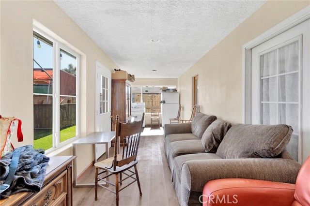 10276 Aster Road, Oak Hills, CA 92344