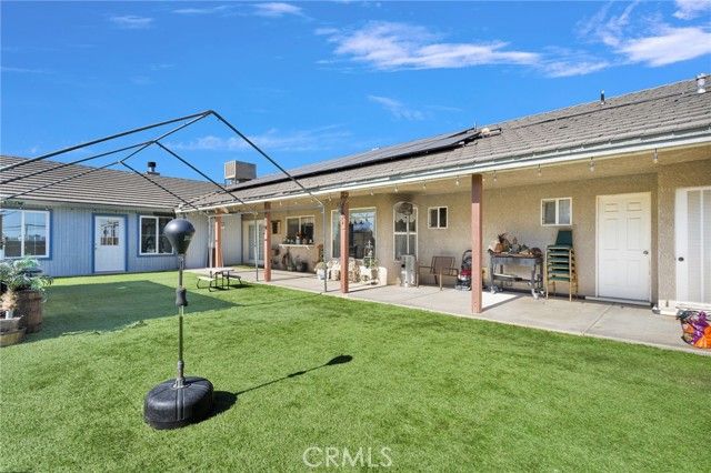 10276 Aster Road, Oak Hills, CA 92344