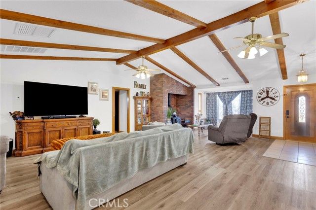 10276 Aster Road, Oak Hills, CA 92344