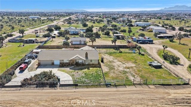 10276 Aster Road, Oak Hills, CA 92344