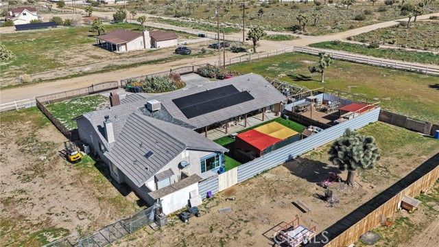 10276 Aster Road, Oak Hills, CA 92344